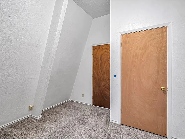 1707 College Ave — Photo 34
