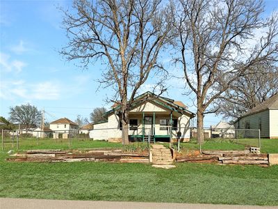406 N 7th St, Sayre, OK, 73662