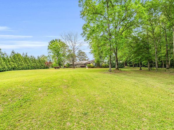 1050 Caledonia Steens Rd, Steens, MS 39766