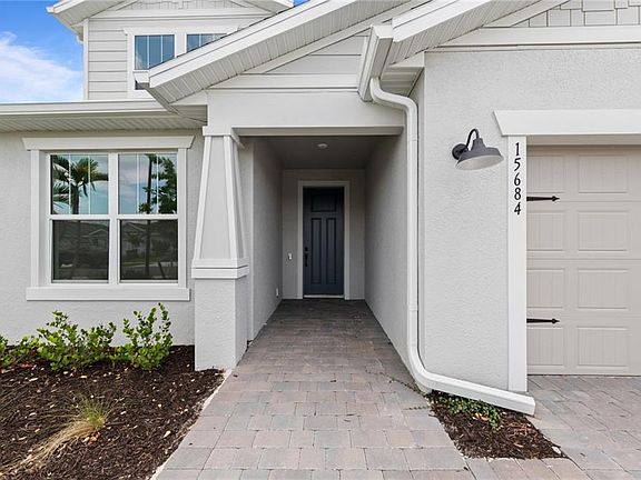 5th image of 15784 Blue Ridge WAY