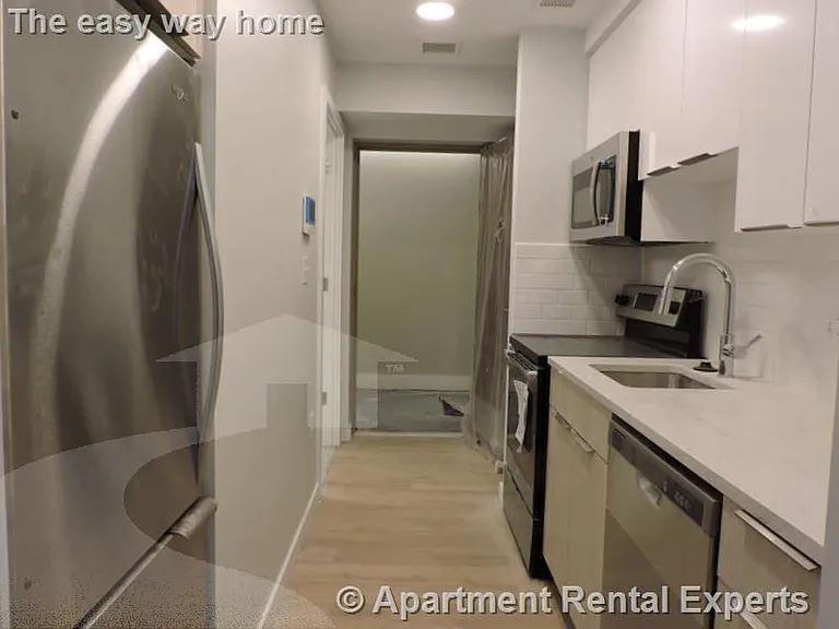 10 Soden St #4 — Photo 2