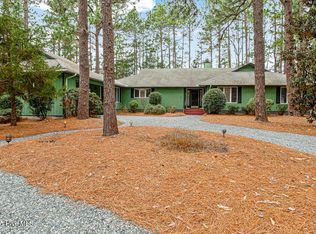 176 Devonshire Ave W, West End, NC 27376