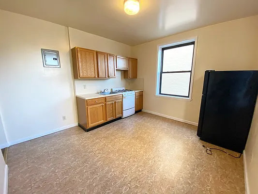 Rented by Werba Property Management LLC | media 19