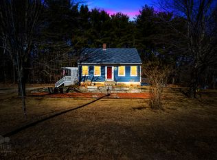 185 Yarmouth Rd, Gray, ME 04039