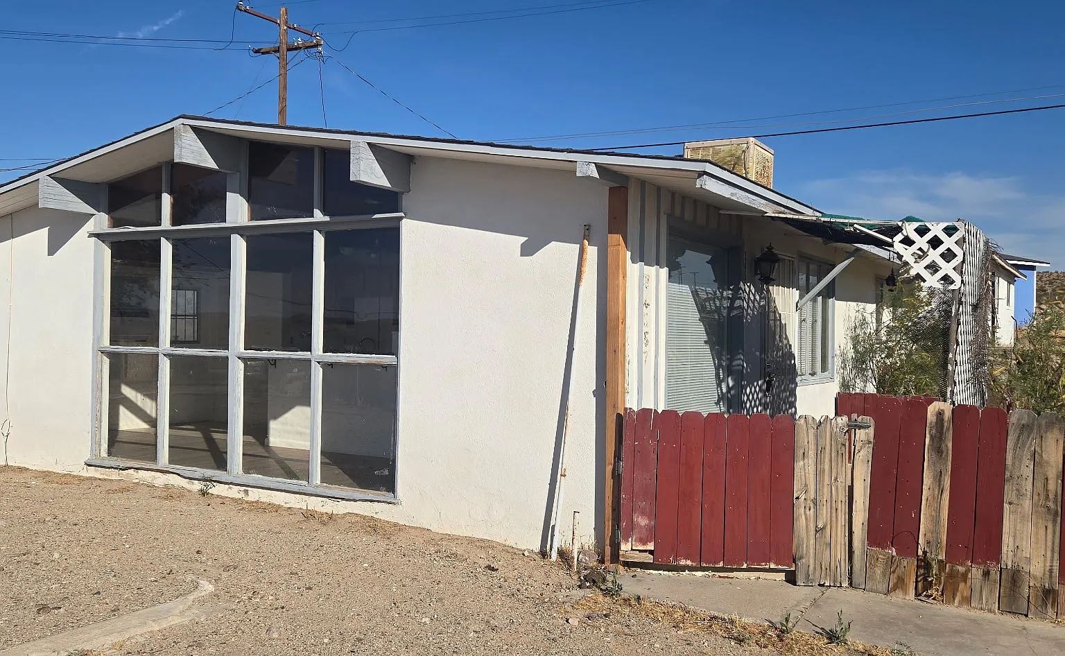 2 bed, 1000 sqft, $1,550 — Photo 2