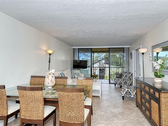 3rd image of 618 Bird Bay Dr S APT 303