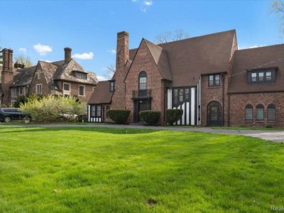 17381 Pontchartrain Blvd, Highland Park, MI, 48203