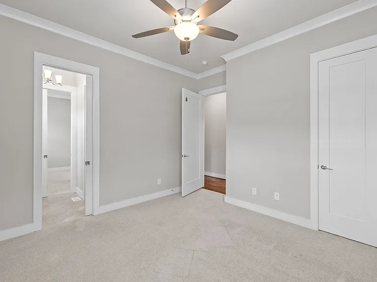 5601 Old Pearce Rd — Photo 20
