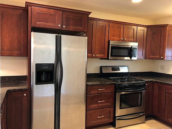 3rd image of 330 Crystal Ave Unit 4