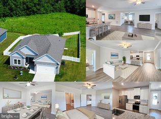 9914 Roulette Dr, Hagerstown, MD 21740