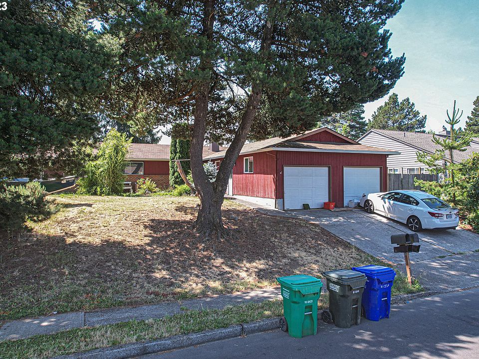 2nd image of 2430 SE 9th Ct