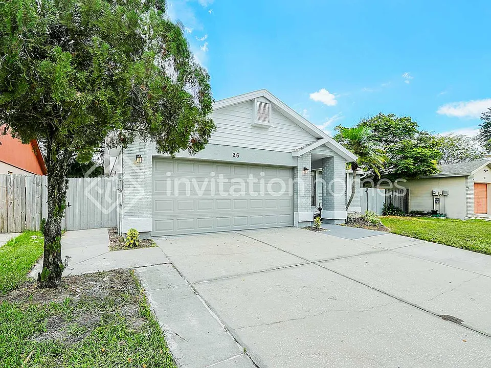 916 Axlewood Cir
