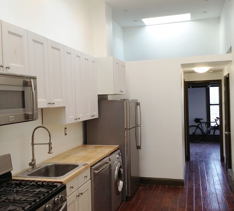 1st image of 259 Melrose St #3B
