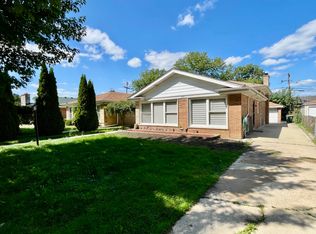 3942 W Fitch Ave, Lincolnwood, IL 60712