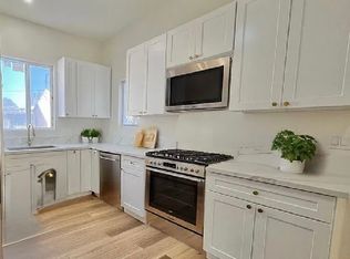 151 W 52nd St #2, Los Angeles, CA 90037