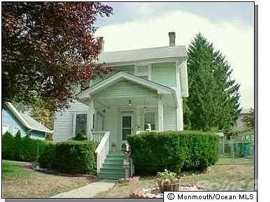 14 Cheesequake Rd photo 1