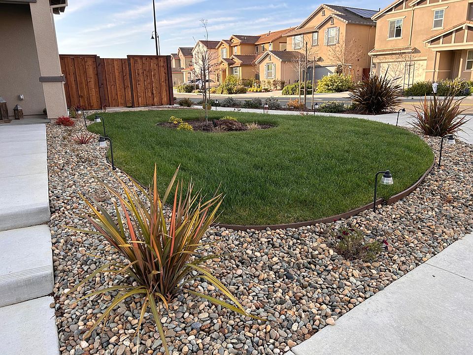 1st image of 1393 Jamboree Dr
