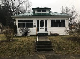 607 S Walnut St, Urbana, OH 43078
