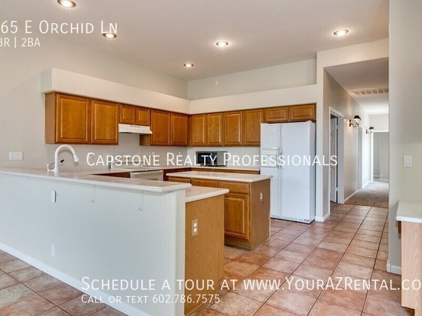 765 E Orchid Ln