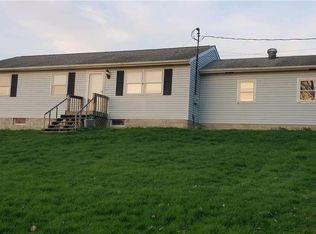 1479 Genesee Rd, Arcade, NY 14009