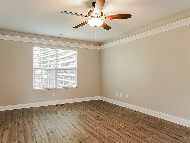 143 Locket Dr — Photo 9