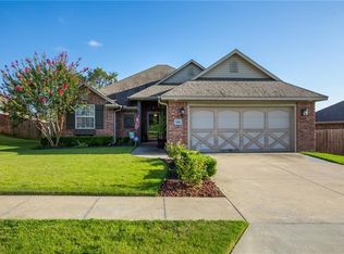 323 Boulder Dr, Van Buren, AR 72956