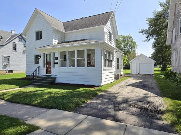 310 North 4th STREET, Fort Atkinson, WI 53538