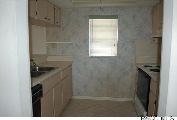 4th image of 11608 W Kingfisher Ct