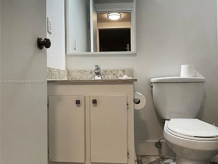 3725 S Ocean Dr #415 — Photo 18