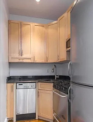 Rented by REAL New York | media 6