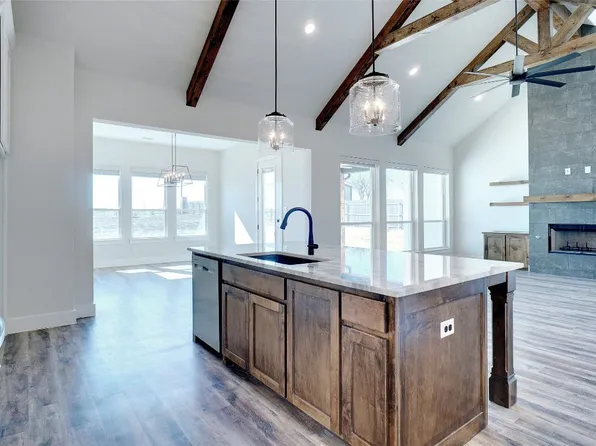 14713 Lost Wagon St, Justin, TX 76247