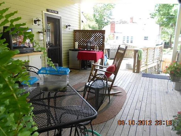5th image of 801 Forest Ave