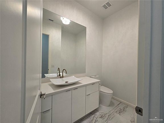 4th image of 6711 N 11th Ln