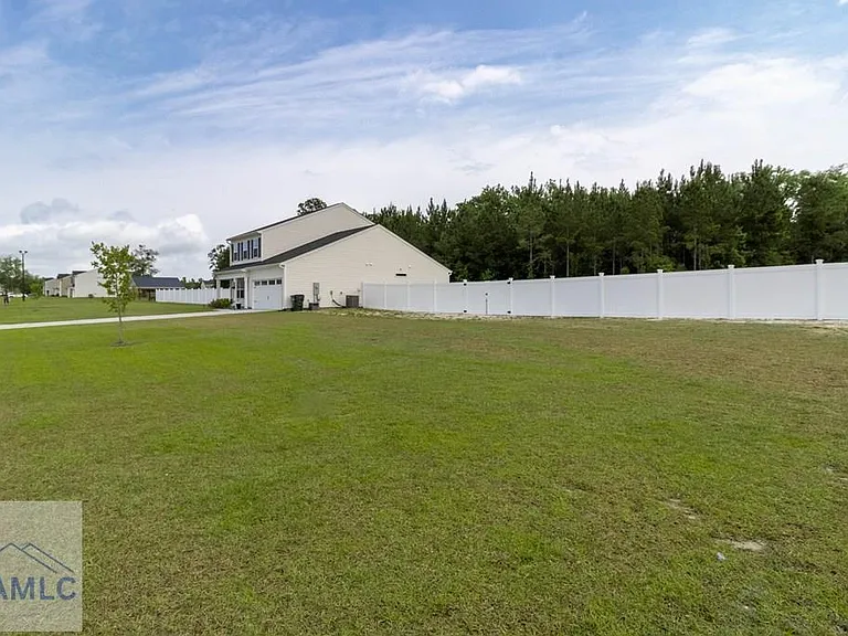 147 Enclave Way NE — Photo 3