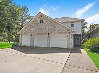 124 Fairway View Ln, Montgomery, TX 77356