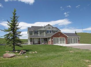 6871 Solitude Dr, Cheyenne, WY 82009