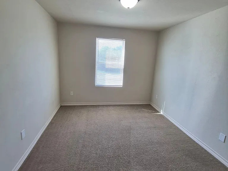 7026 Lakeview Dr #101 — Photo 18