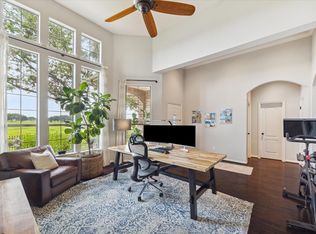 3310 Spring Landing Ln, Pearland, TX 77584