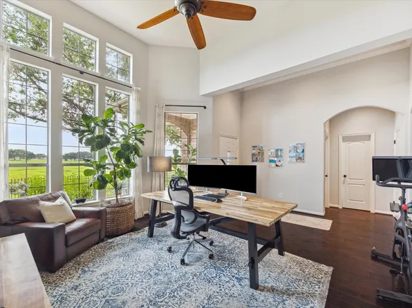 3310 Spring Landing Ln, Pearland, TX 77584