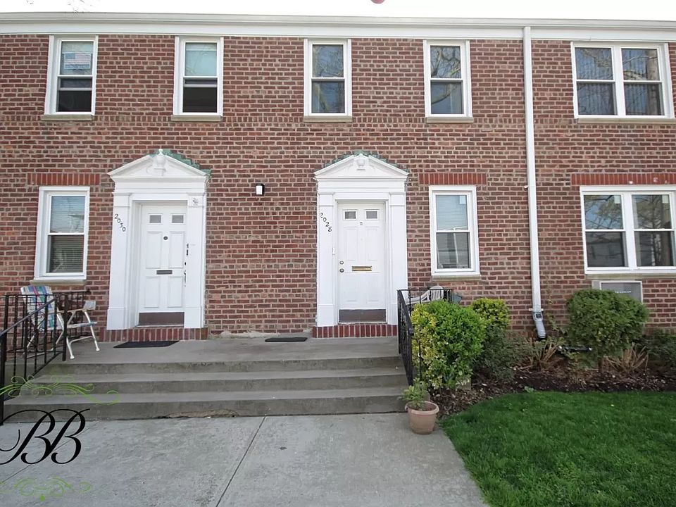 1st image of 2028 E 59th St #162C