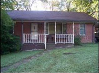 127 Briggs Dr, Harriman, TN 37748