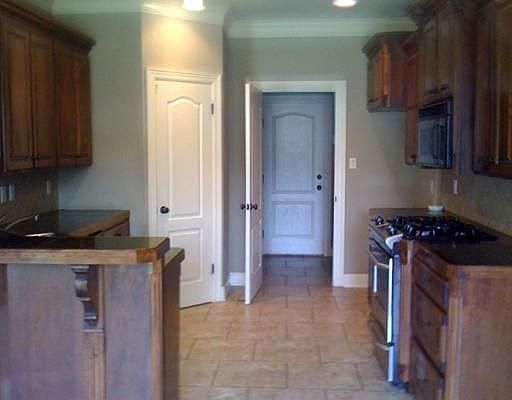 4th image of 208 Sherwood Dr