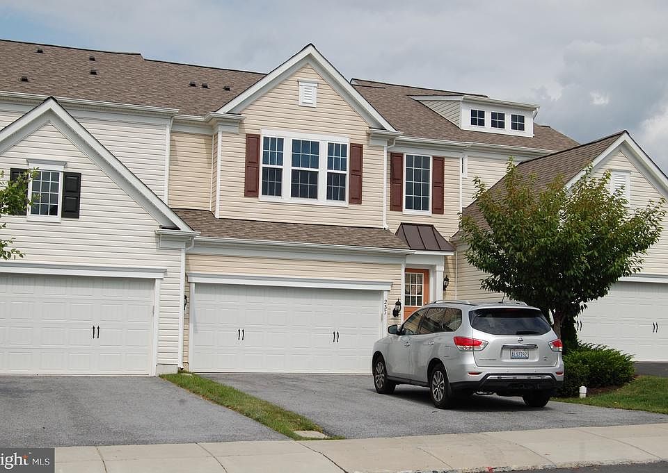 1st image of 237 N Caldwell Cir