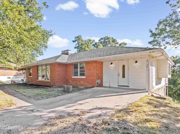 3129 Moreau View Dr, Jefferson City, MO 65101