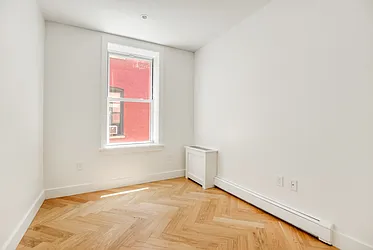 Rented by Akelius Real Estate Management