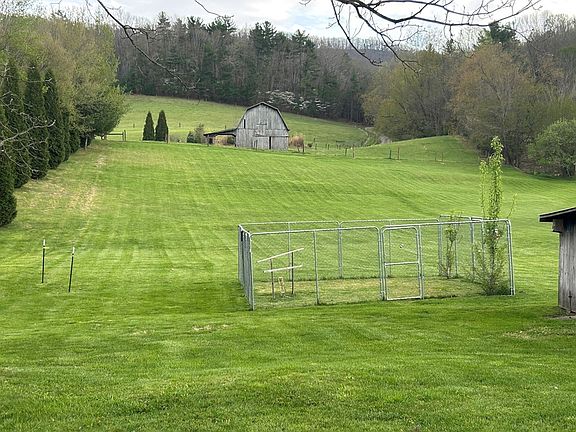 4th image of 1481 Dry Rd