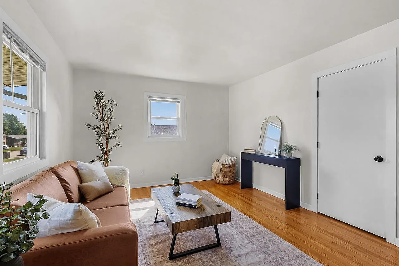 1 bed, 640 sqft, $1,150 — Photo 3