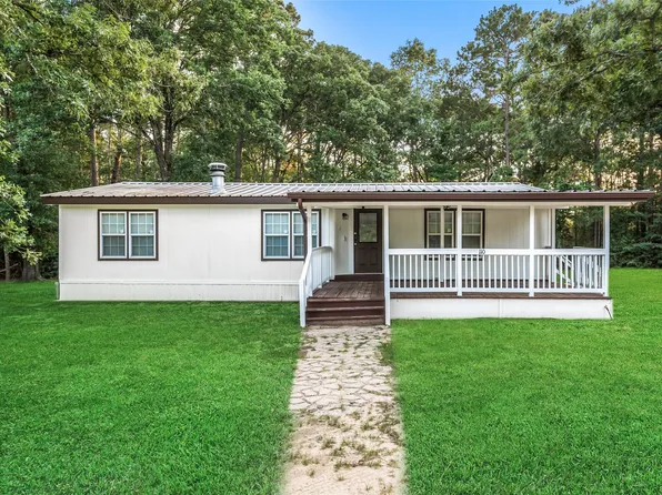 110 Charlies Ln, Trinity, TX 75862