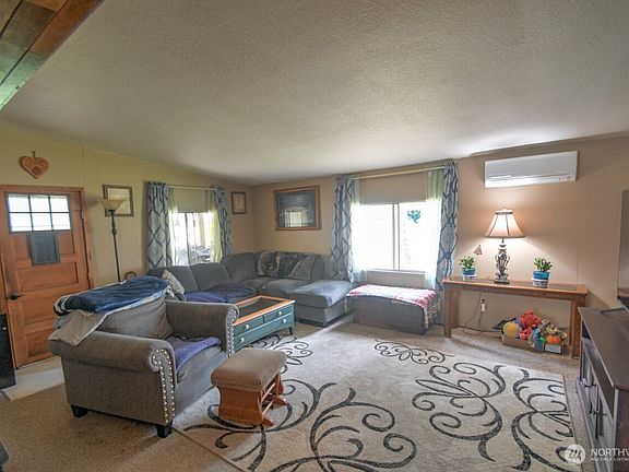 3rd image of 17340 Sargent Road SW #15