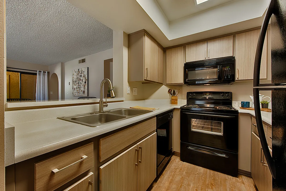 Avana at the Pointe — Photo 1